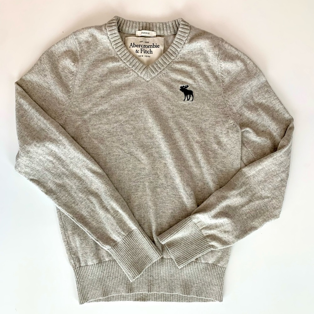 Abercrombie & Fitch V Neck Muscle Sweater small